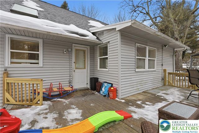 542 Highland Drive, Price Twp, PA 18302