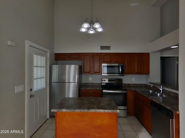 20840 N 21ST Avenue, Phoenix, AZ 85027