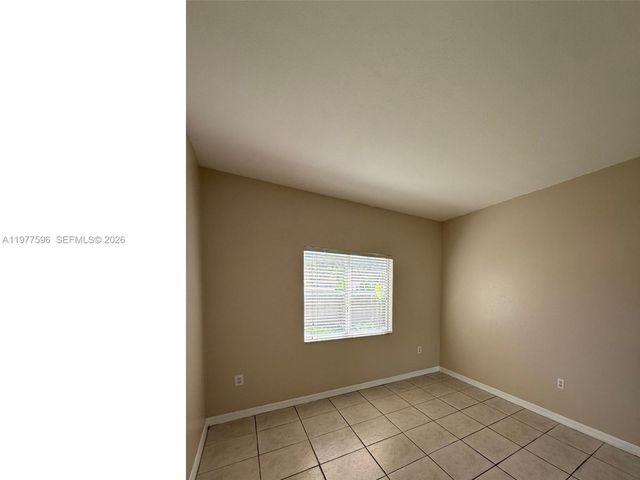 11276 SW 245th St, Homestead, FL 33032