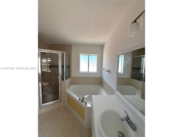 11276 SW 245th St, Homestead, FL 33032