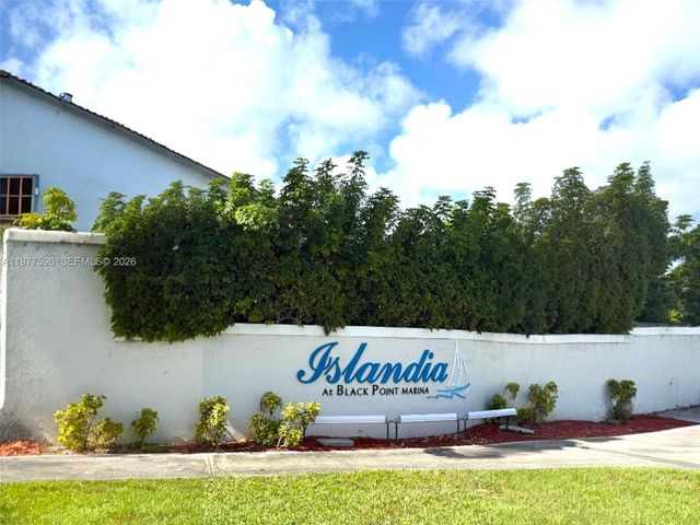 11276 SW 245th St, Homestead, FL 33032