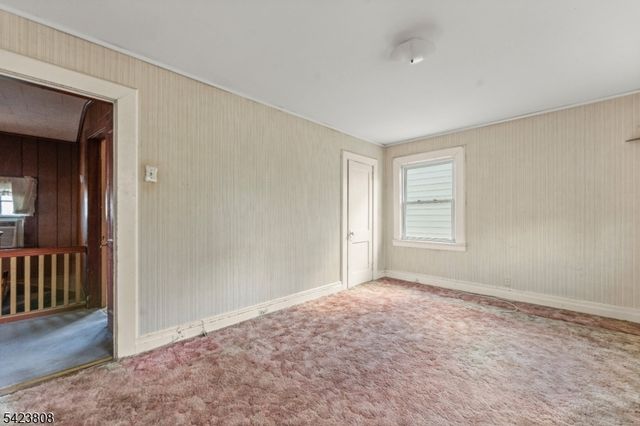 101 Reid Ave, Passaic City, NJ 07055