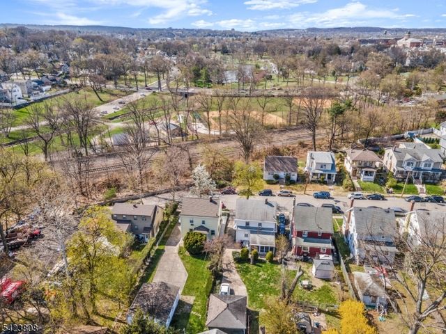 101 Reid Ave, Passaic City, NJ 07055