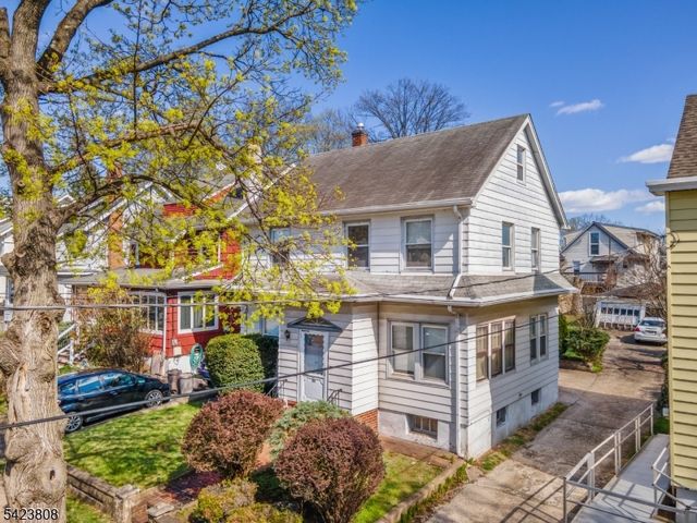 101 Reid Ave, Passaic City, NJ 07055