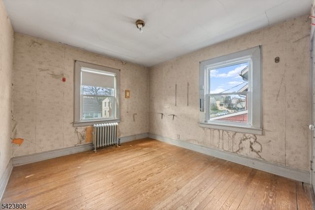 101 Reid Ave, Passaic City, NJ 07055