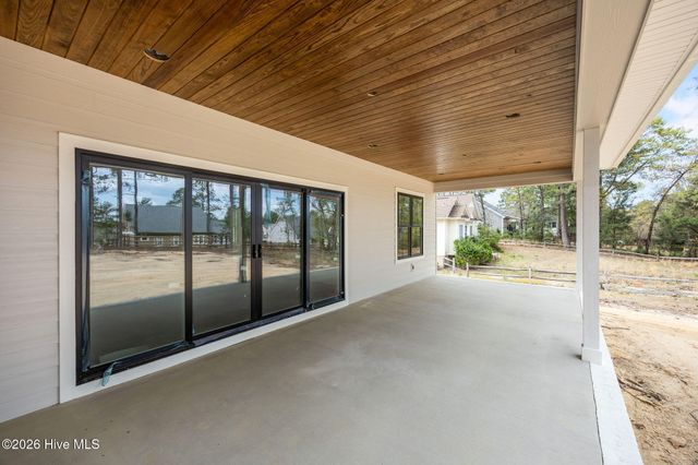 125 Smathers Drive, West End, NC 27376