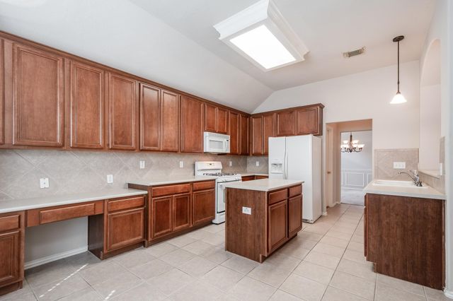 5914 Birdie Way, Pasadena, TX 77505