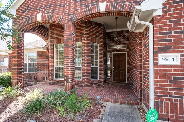 5914 Birdie Way, Pasadena, TX 77505