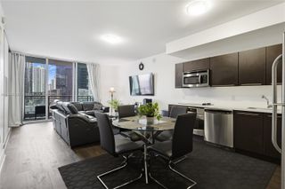 90 SW 3rd St 2214, Miami, FL 33130