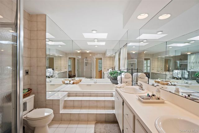 6 Beaumont Drive, Melville, NY 11747