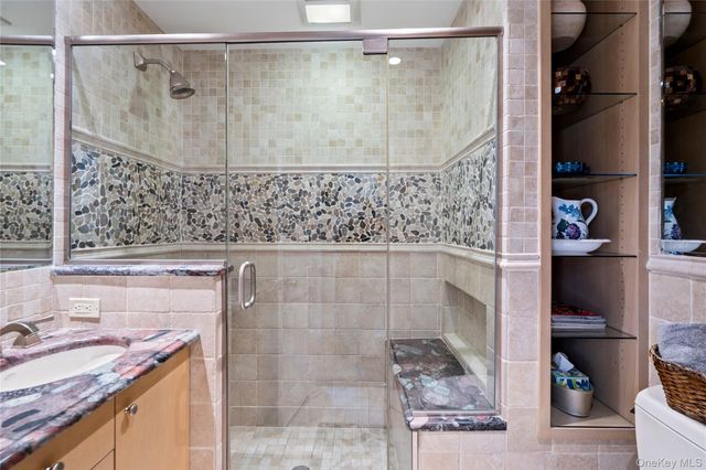 6 Beaumont Drive, Melville, NY 11747