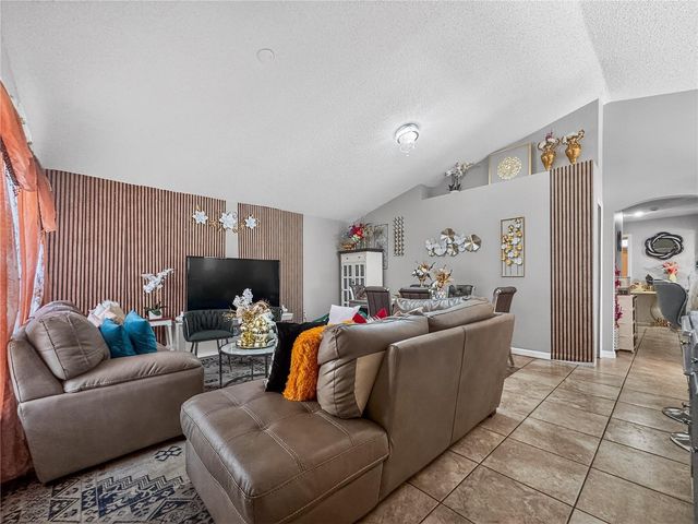 5003 AVENTURA BOULEVARD, Orlando, FL 32839