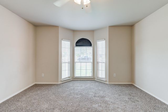 6555 92nd Street, Lubbock, TX 79424