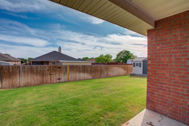 6555 92nd Street, Lubbock, TX 79424