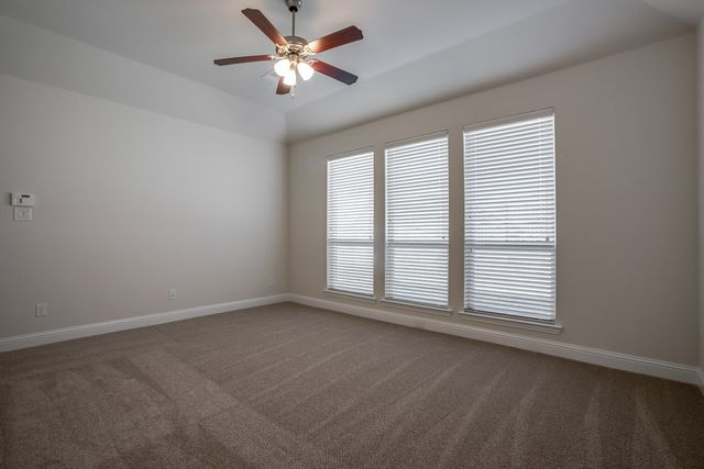 3205 Damsel Sauvage Lane, Lewisville, TX 75056
