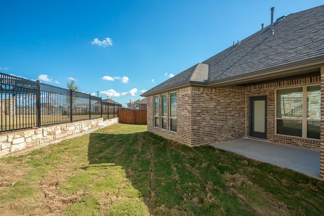3205 Damsel Sauvage Lane, Lewisville, TX 75056