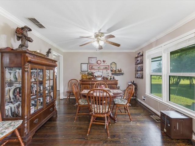 301 Ovilla Road, Waxahachie, TX 75167