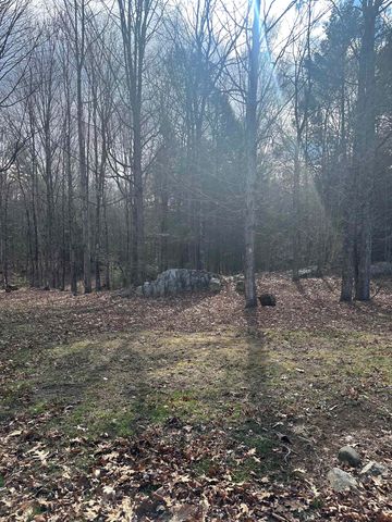 152 Middle Oxbow Road, Hinsdale, NH 03451