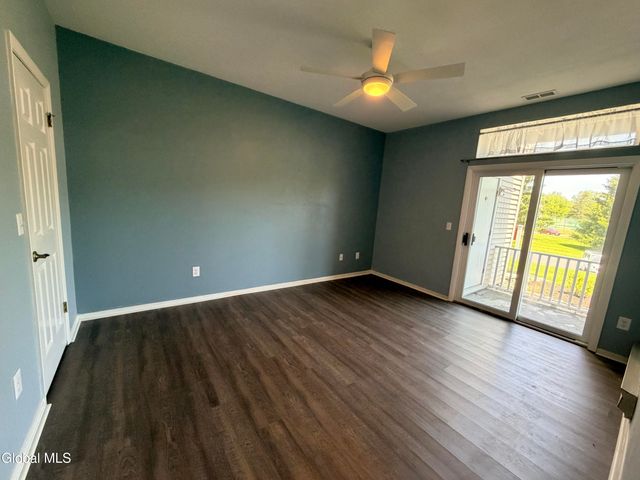 413 Diamond Rock Circle, Troy, NY 12182