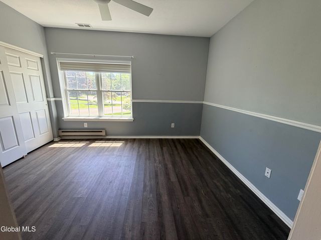 413 Diamond Rock Circle, Troy, NY 12182