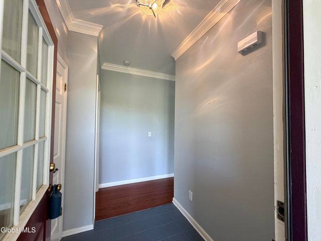 413 Diamond Rock Circle, Troy, NY 12182