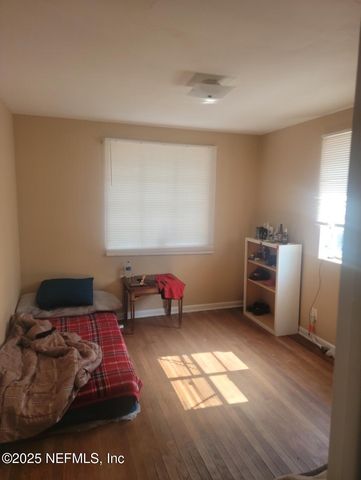 5718 MERRILL Road, Jacksonville, FL 32277