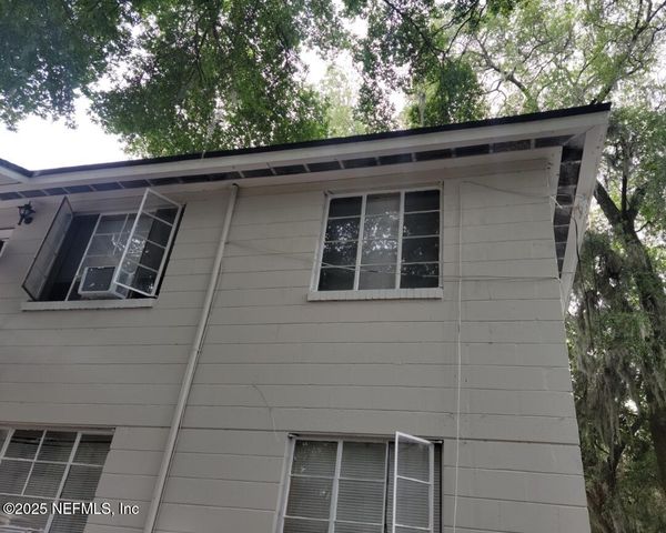 5718 MERRILL Road, Jacksonville, FL 32277