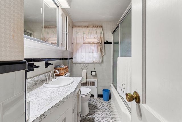 17 Donald Rd, Stoughton, MA 02072