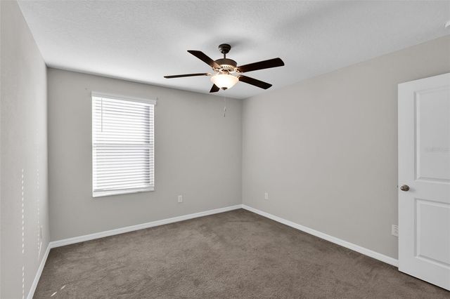 5204 WHITE CHICORY DRIVE, Apollo Beach, FL 33572