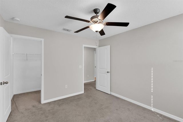 5204 WHITE CHICORY DRIVE, Apollo Beach, FL 33572