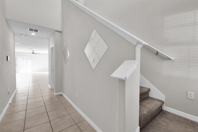 5204 WHITE CHICORY DRIVE, Apollo Beach, FL 33572