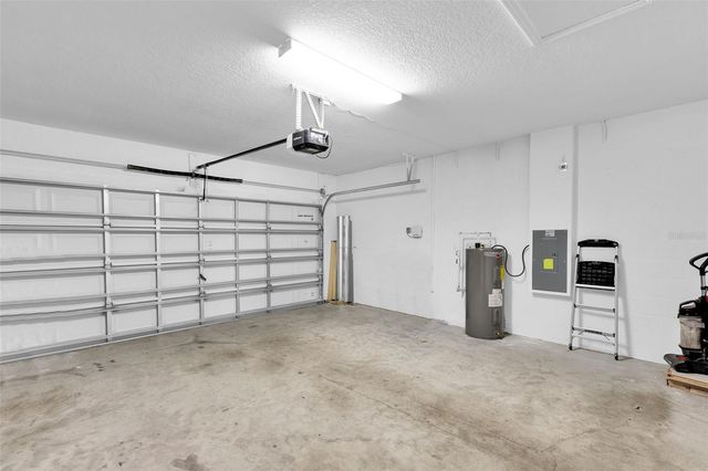 5204 WHITE CHICORY DRIVE, Apollo Beach, FL 33572