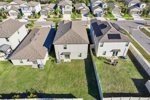 5204 WHITE CHICORY DRIVE, Apollo Beach, FL 33572