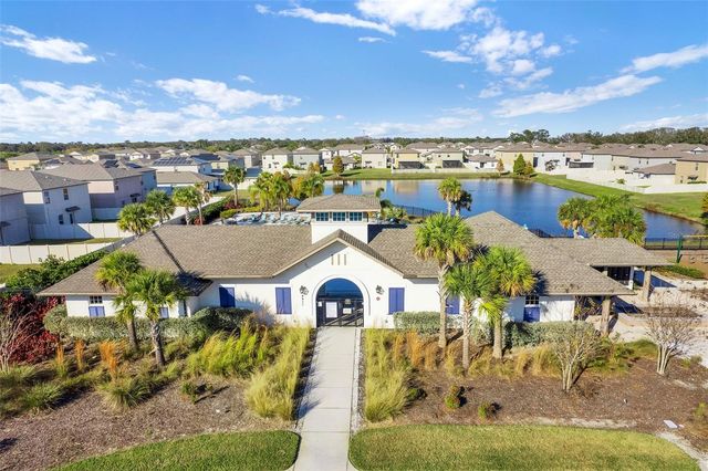 5204 WHITE CHICORY DRIVE, Apollo Beach, FL 33572