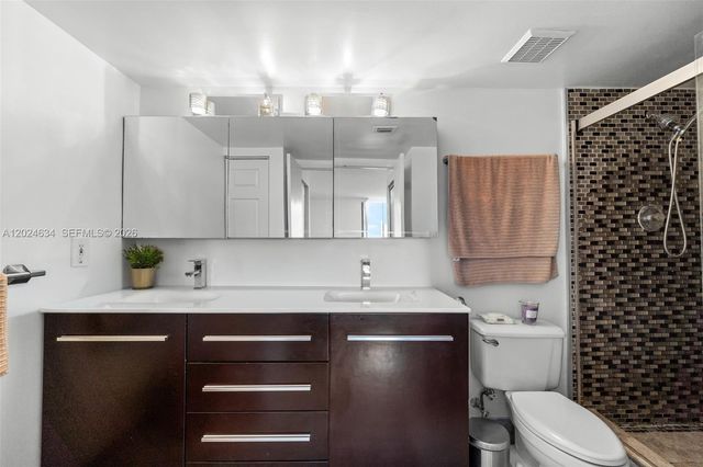 3300 NE 192nd St 1601, Aventura, FL 33180
