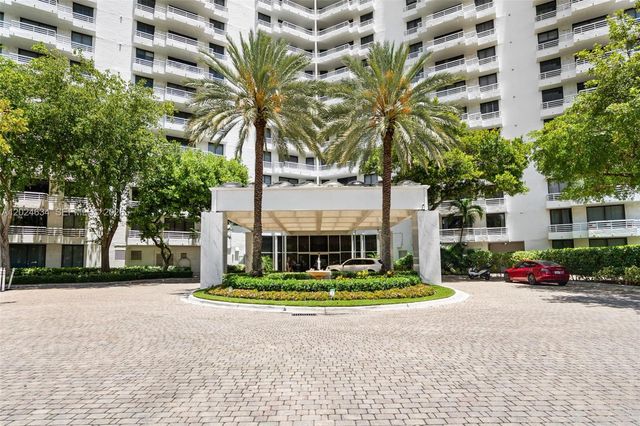 3300 NE 192nd St 1601, Aventura, FL 33180