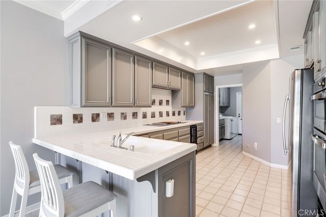 6126 Eaglecrest Drive, Huntington Beach, CA 92648
