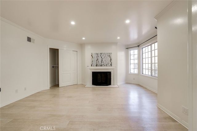 6126 Eaglecrest Drive, Huntington Beach, CA 92648