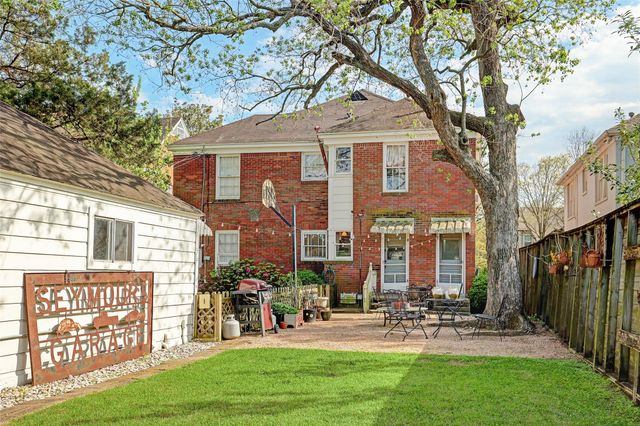 2112 Banks Street, Houston, TX 77098