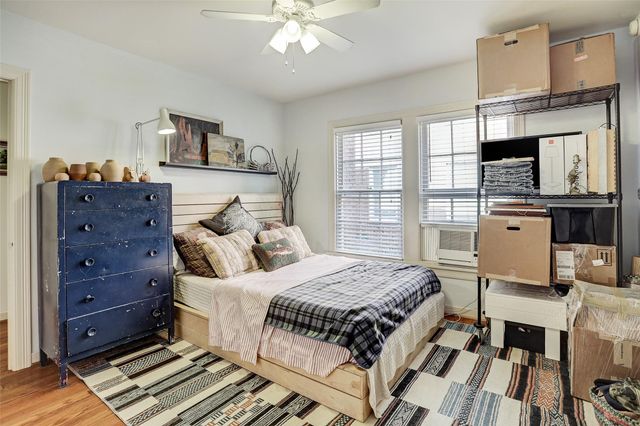 2112 Banks Street, Houston, TX 77098