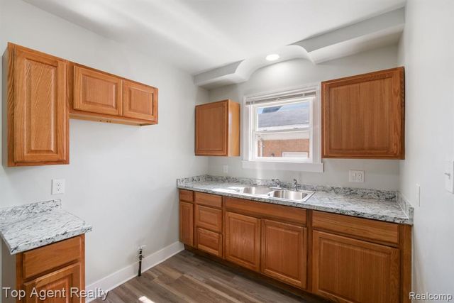 19217 Reno Street, Detroit, MI 48205