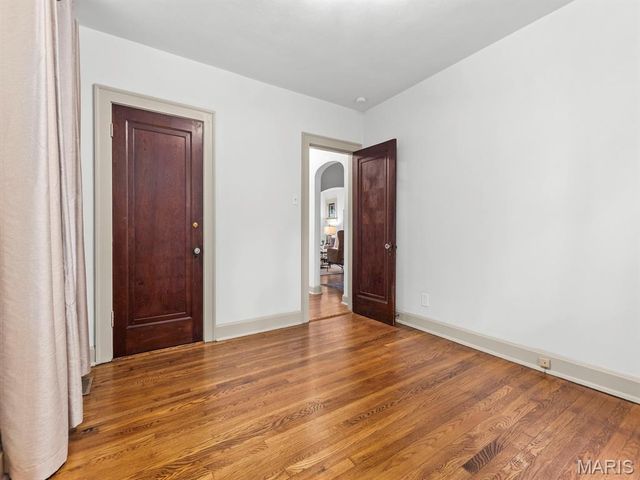 7739 Dale Avenue, St Louis, MO 63117