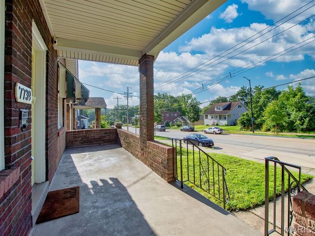 7739 Dale Avenue, St Louis, MO 63117