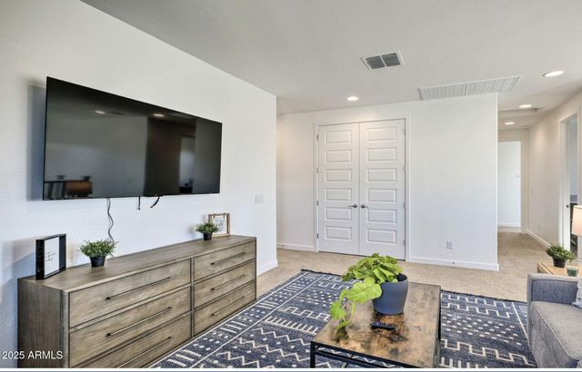 9908 E TEXAS Avenue, Mesa, AZ 85212