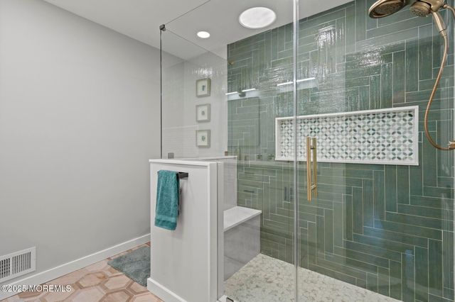 142 Orchid Court, Toms River, NJ 08753