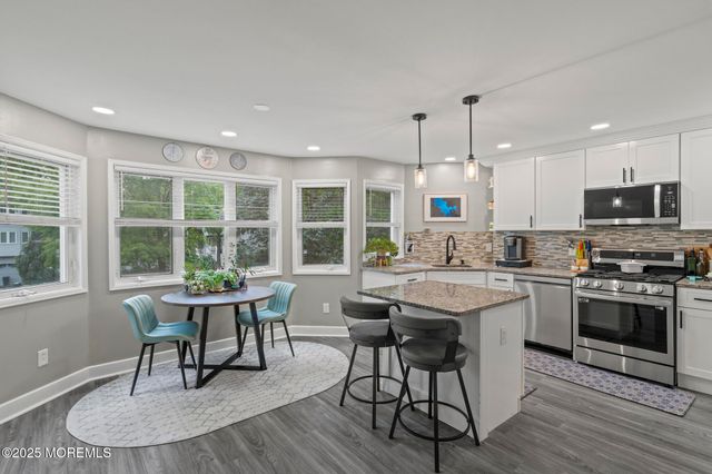 142 Orchid Court, Toms River, NJ 08753
