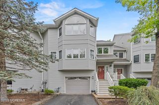 142 Orchid Court, Toms River, NJ 08753