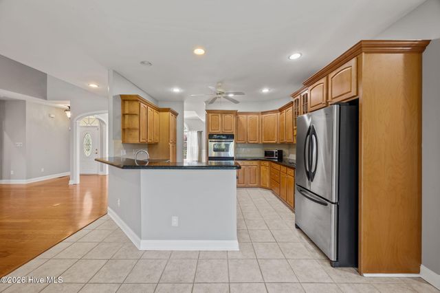 908 Taberna Circle, New Bern, NC 28562