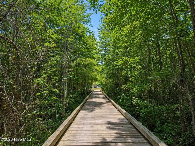 908 Taberna Circle, New Bern, NC 28562