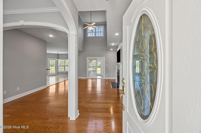 908 Taberna Circle, New Bern, NC 28562